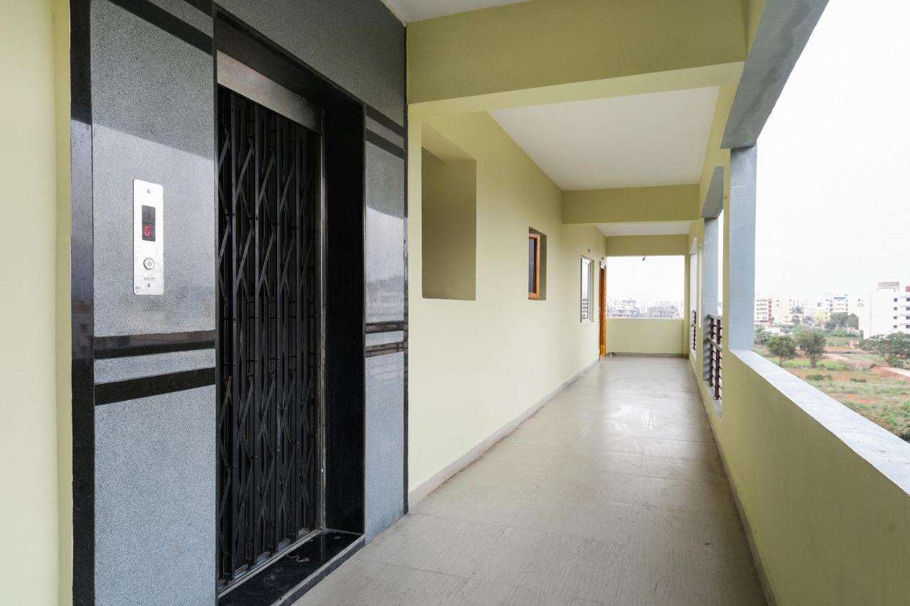Oyo 26234 Annapurna Nilayam Vijayawāda Exterior foto