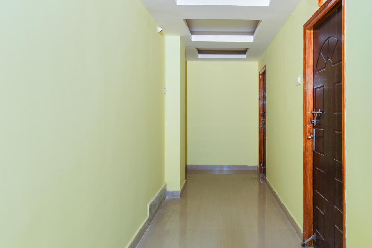 Oyo 26234 Annapurna Nilayam Vijayawāda Exterior foto